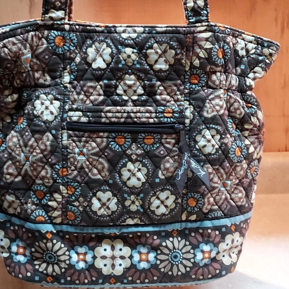 Vera Bradley Purse Canyon - Picture 1 of 7